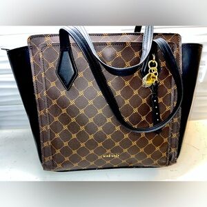 Nine West Chelsea Women's
Large Carry‎ all 3 compartment
Tote Purse